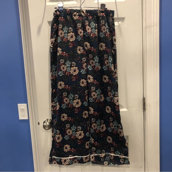 Nanette Lepore Satin Floral PJ XL - Picture 1 of 6